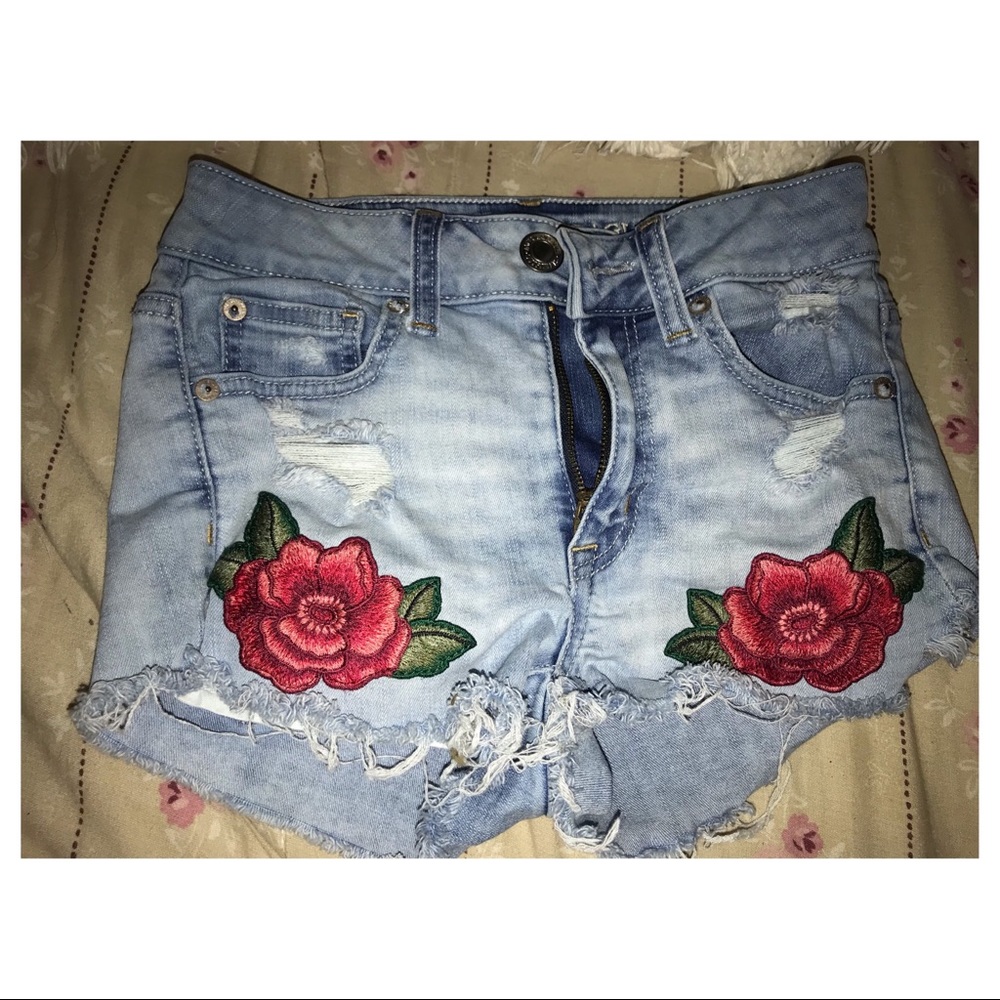 American Eagle Rose Shorts